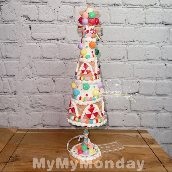 Cupcakes And Cashmere Candy Cane Gingerbread Christmas Tree - Picture 2 of 5